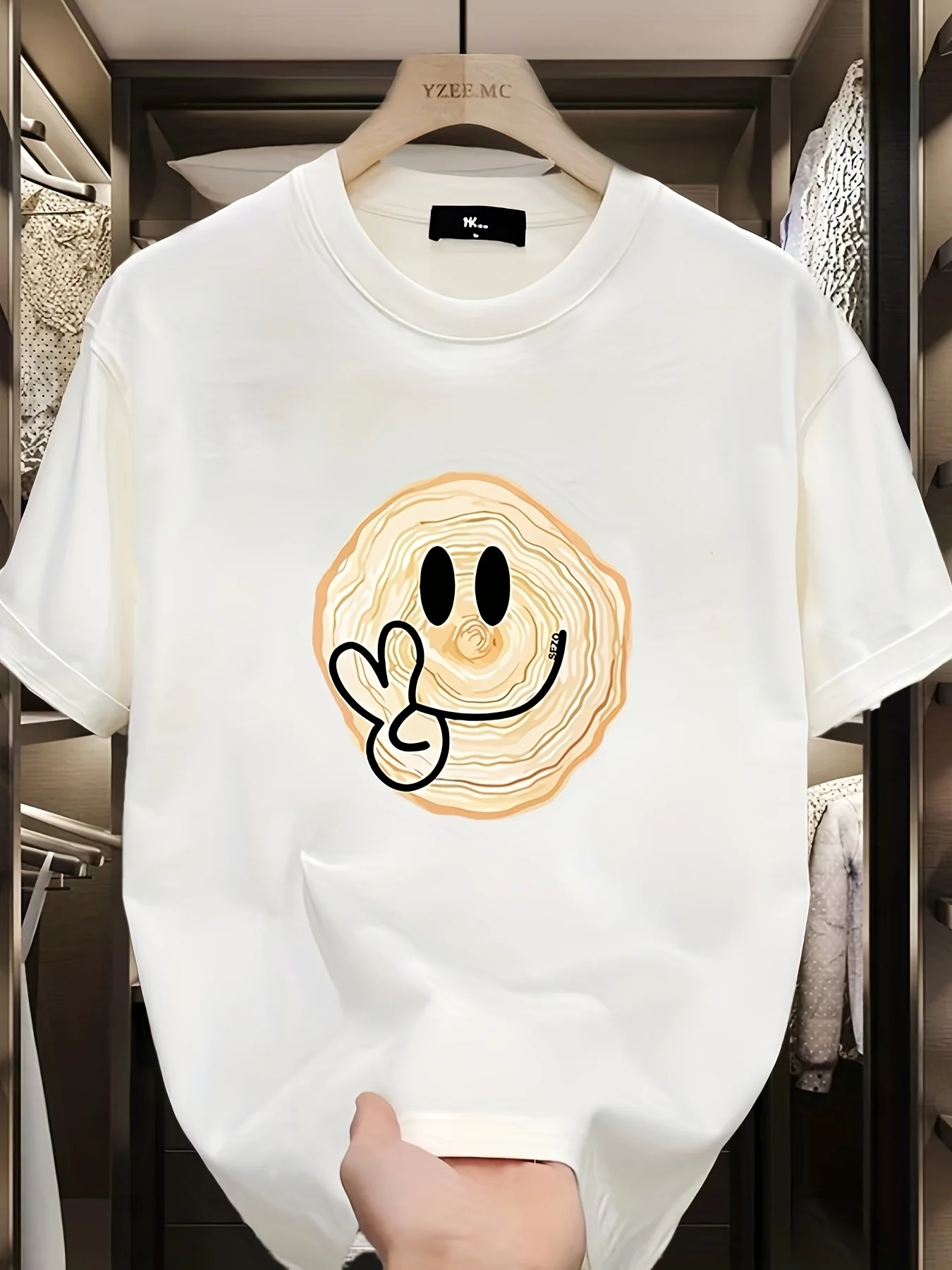 2026 Latest Biya Smiley Women's Short Sleeves Comfortable and Breathable Harajuku Short Sleeves Streetwear Casual and Beautiful