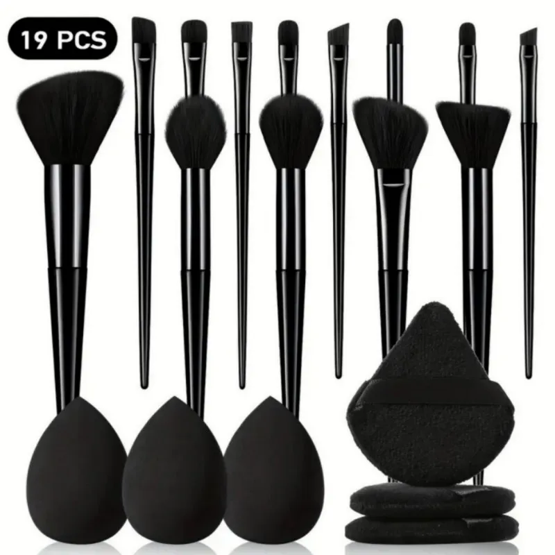 19pcs makeup tool set, including 13pcs soft makeup brushes, 3 triangular powder puffs, and 3 droplet shaped beauty eggs ​