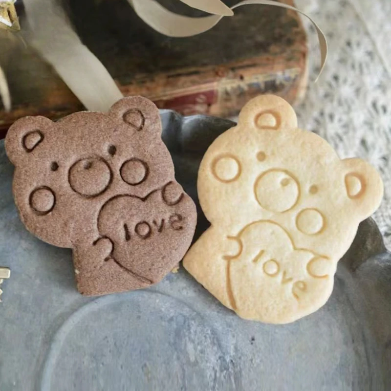 Cute Cartoon Bear Hug Bear Love Heart Cherry Blossom Cookie Pressed Cutter Animal Biscuit Stamp DIY Home Mold For Cakes Pastry