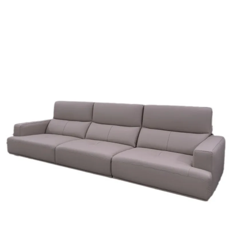 

Современная простая гостиная, домашняя аренда квартиры, небольшая квартира, тканевый диван встроенной технологией.