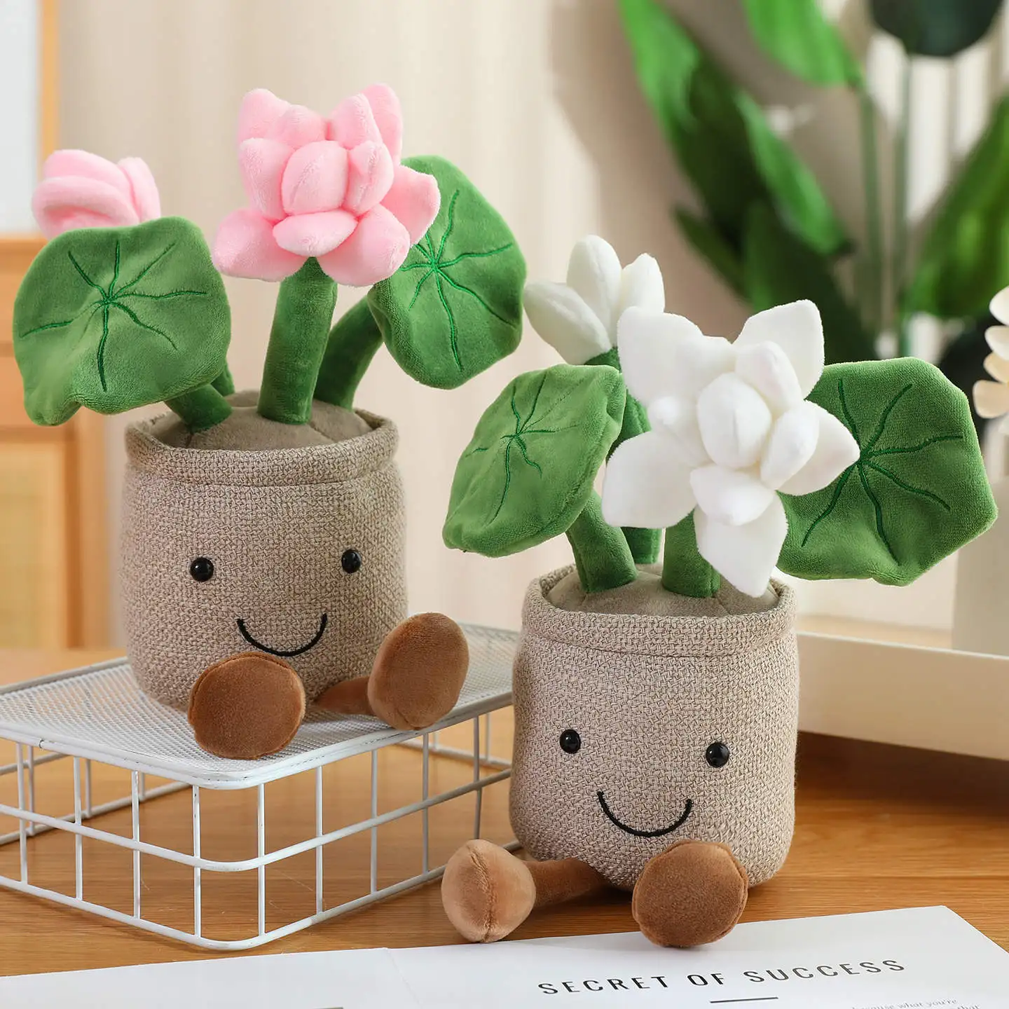 مضحك الفراولة روز لوتس بوعاء النبات ألعاب من القطيفة لينة جميلة الكرتون الفاكهة لعب جميلة سطح المكتب ديكور عيد الميلاد عيد الهالوين هدية