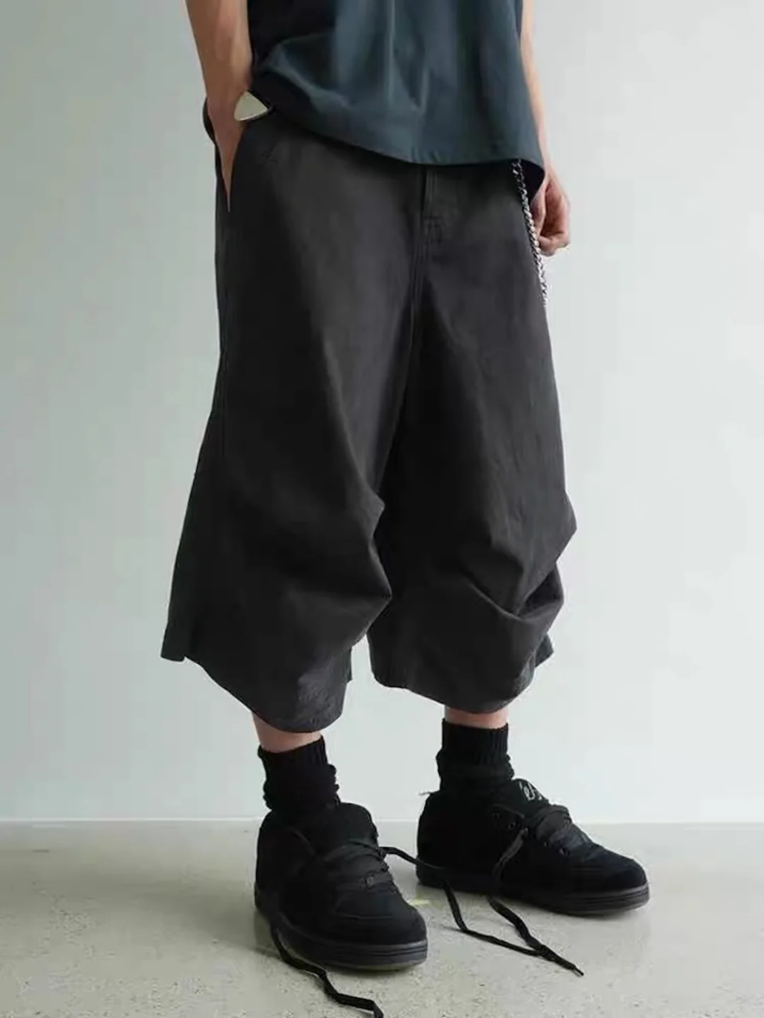 Casual Men's 7/8 Pants Knife  Knee Pleat 3D Tailoring Loose Fit Short Shorts Cotton Material Summer 2026 Exclusive Style