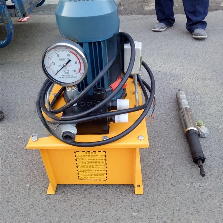 Copper, aluminum and titanium tube extraction machine, heater old tube removal