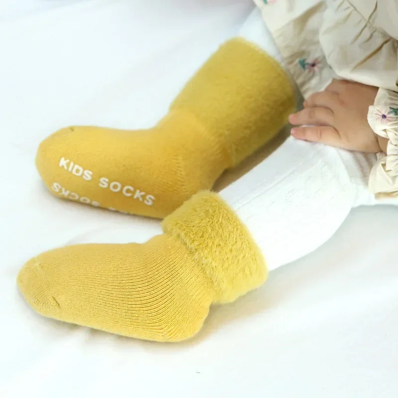 1 Pair Warm Newborn Sock Simplicity Solid Color Calf Sock for Toddler Boy Girl Cute Autumn Winter Wool Thicken Cotton Baby Sock