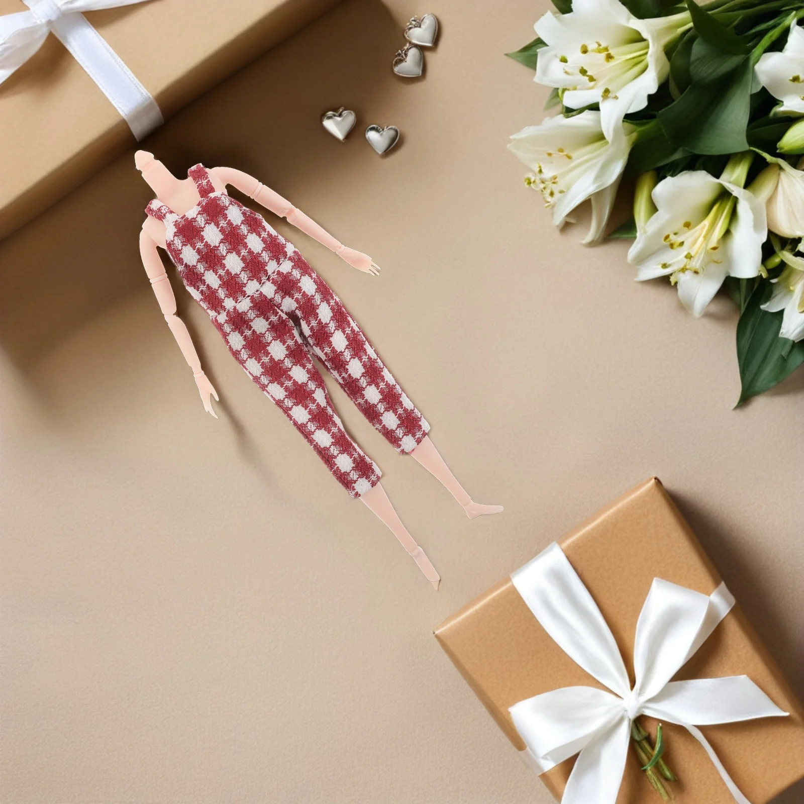 Feestelijke kerstoutfit: rood geruite elfoverall met jarretelbroekje - kledingkast met vakantiethema voor minifiguren - seizoensgebonden