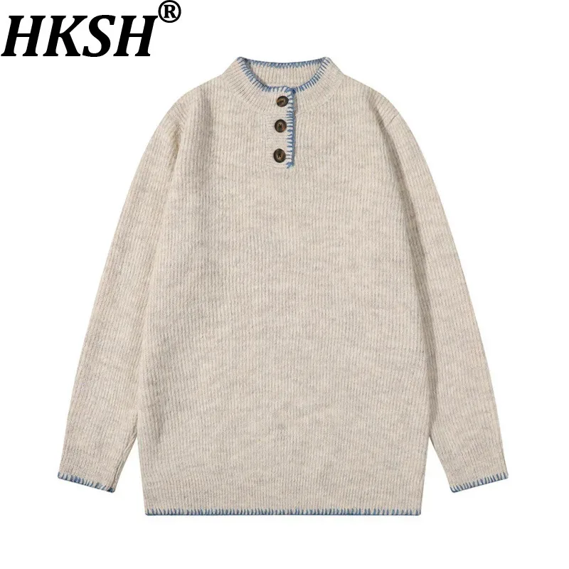 

HKSH Spring Autumn New Men Design Elegant Fashion O-Neck Button Contrast Color Pullover Trendy Casual Niche Knit Sweater HK18481