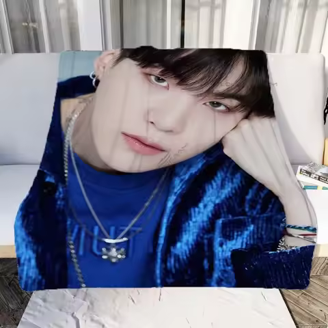 Korean Fashion Male Singer Group Blanket Pop Star Flannel Blanket Cosy Lazy Couch Cover Blanket Super Soft Sheet Mattresses