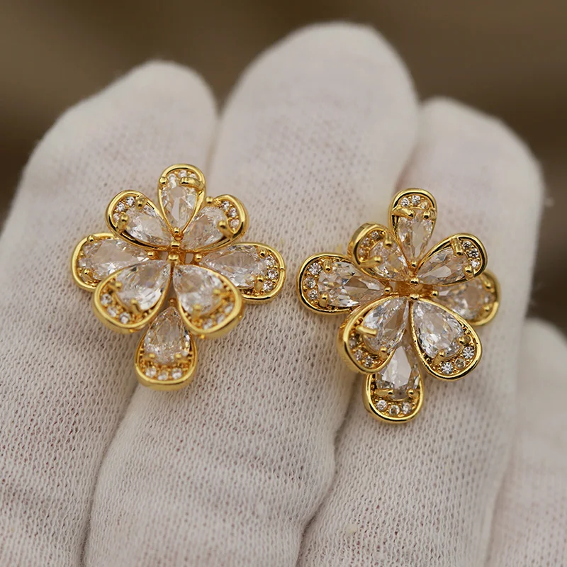 New Sight Design Classic Zirconia Flower Stud Earrings for Women Fashion Brand Brand Jewelry Luxury Crystal Waterdrop Earrings