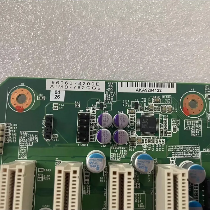 AIMB-782 산업 제어 장비 기계 마더보드 듀얼 네트워크 포트 AIMB-782 AIMB-782 REV.A1 AIMB-782QG2 235