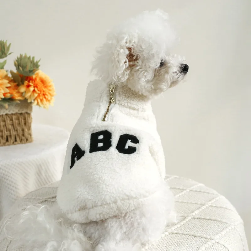 New Warm ABC Zipper Jacket for Autumn and Winter Pet Circle Dog and Cat Clothes Outdoor Dog Walking Outfit Cute Minimalist Style