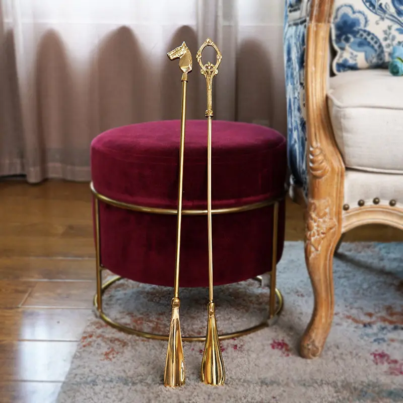 Handmade shoe lifter, luxury home furnishing, European-style golden horse head, creative brass, long durable shoehorn.