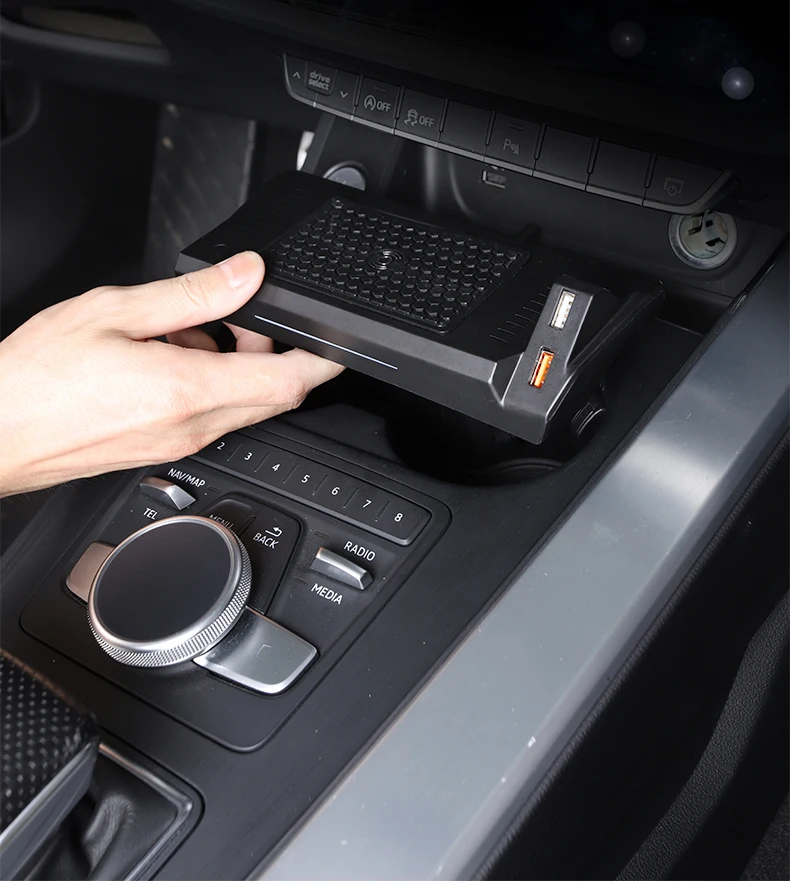 15W Szybki uchwyt na telefon Ładowarka samochodowa bezprzewodowa do Audi A4 B9 A5 S4 RS4 2018 2019 2020 2021 Akcesoria Wykończenie — zdjęcie 5