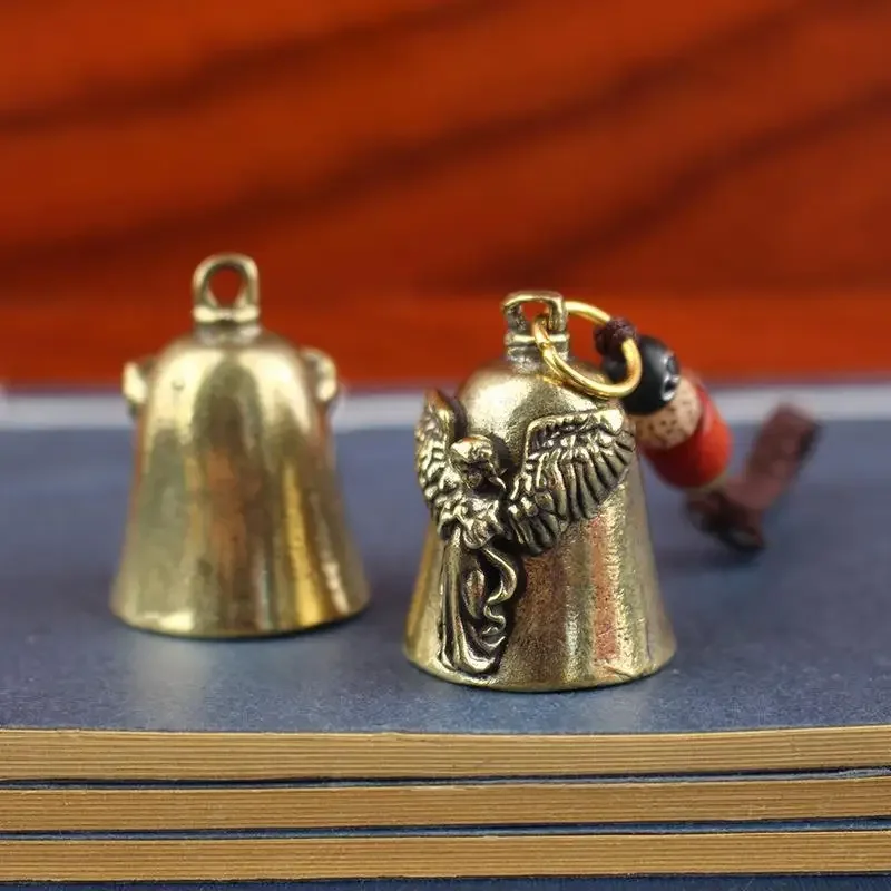 Винтажный-винтажный-латунный-колокольчик-с-крыльями-украшение-в-виде-колокольчика-хранителя-брелок-с-рельефом-ангела-подвесной-декор