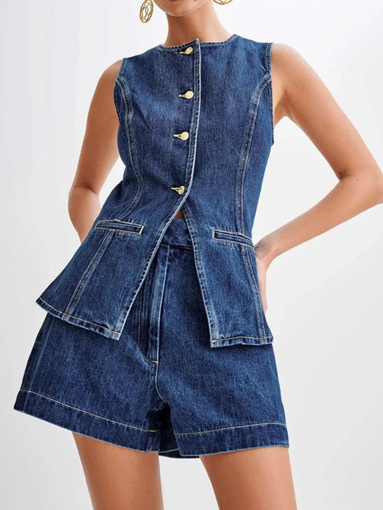 

Летние женские джинсовые шорты, костюм без рукавов с круглым вырезом, однобортный топ с разрезом, жилет, широкие шорты с высокой талией, 2024, женские комплекты