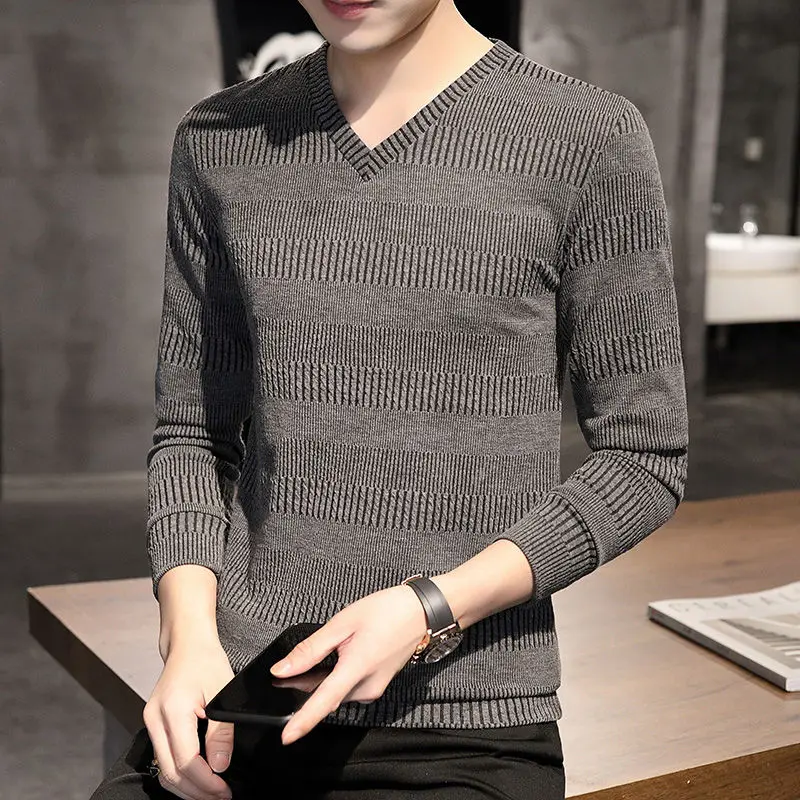 

Spring and Autumn Men's 2024 New Splicing V-neck Embossed Fashion Solid Color Slimming Minimalist Casual Long Sleeve Knitted Top