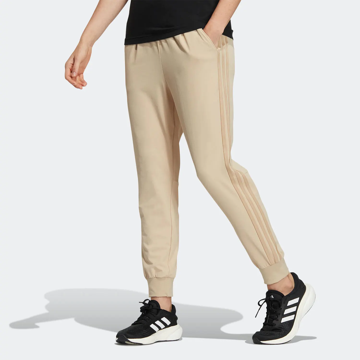 

Adidas genuine Season New Women's Running Tapered Pants HZ7008