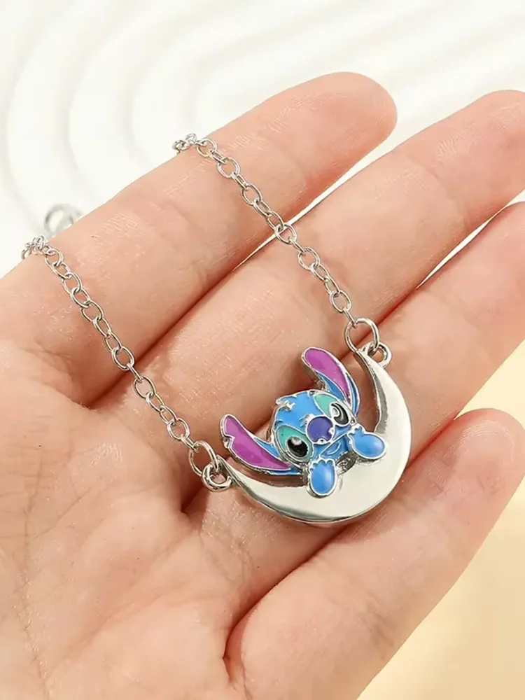 Collier de dessin animé Disney Stitch - Cadeaux de vacances à la mode, Cadeau de collection, Cadeaux de vacances, Jouets de Pâques (Saint parties peuvent être aléatoires)
