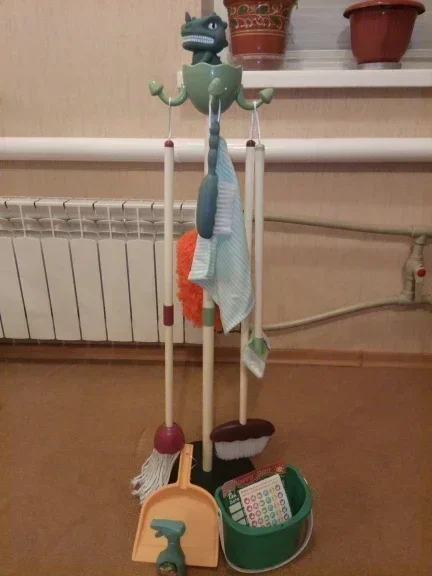 Funny Kids Dinosaurus Huishoudelijk Werktuig sets Speelgoed Fantasiespel Schoonmaken Bezem Mop Borstel kleine stofman Set Educatief Speelgoed kind Cadeau