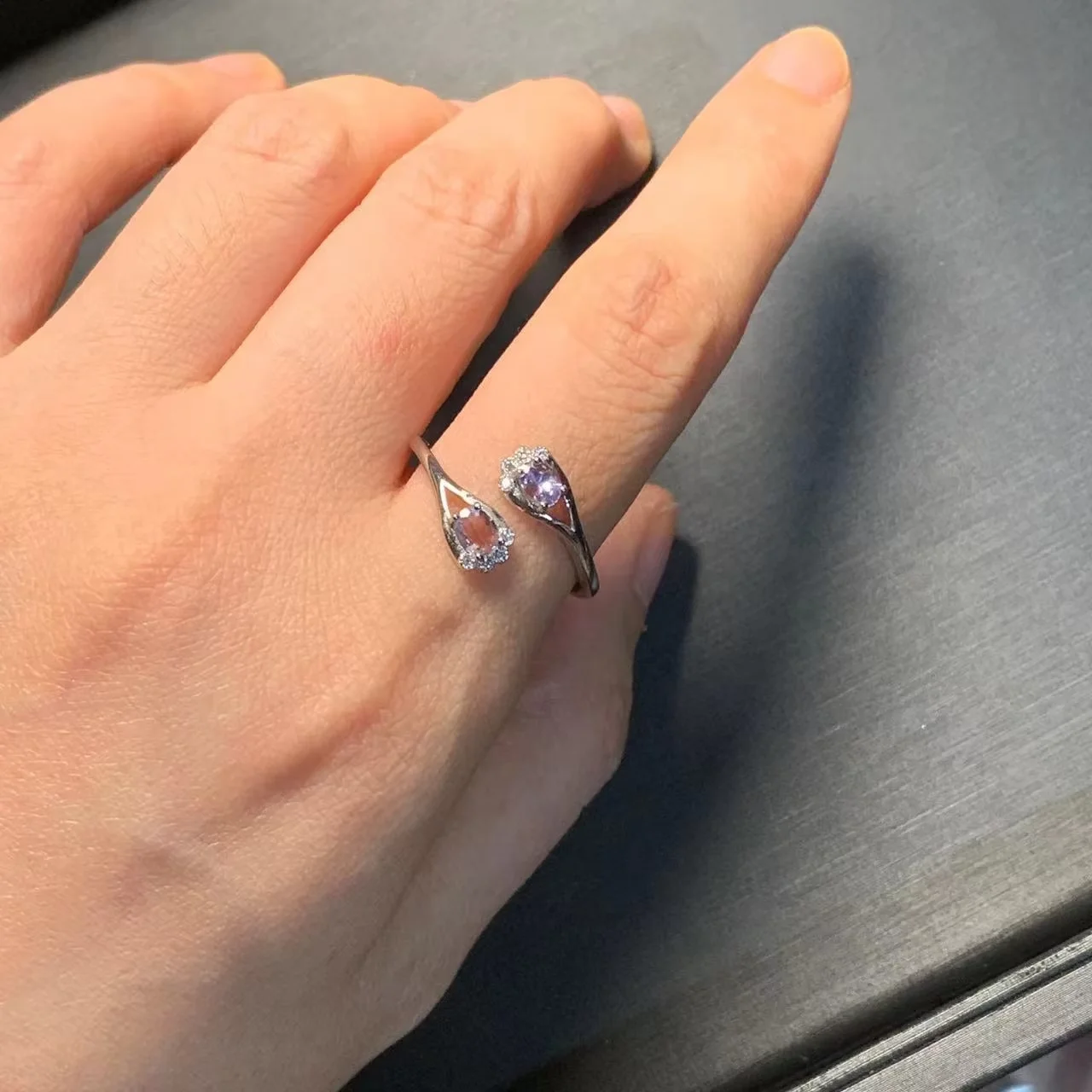 

Винтажное кольцо с натуральным танзанитом для женщин, простое ювелирное кольцо из нержавеющей стали, драгоценный камень, классический стиль