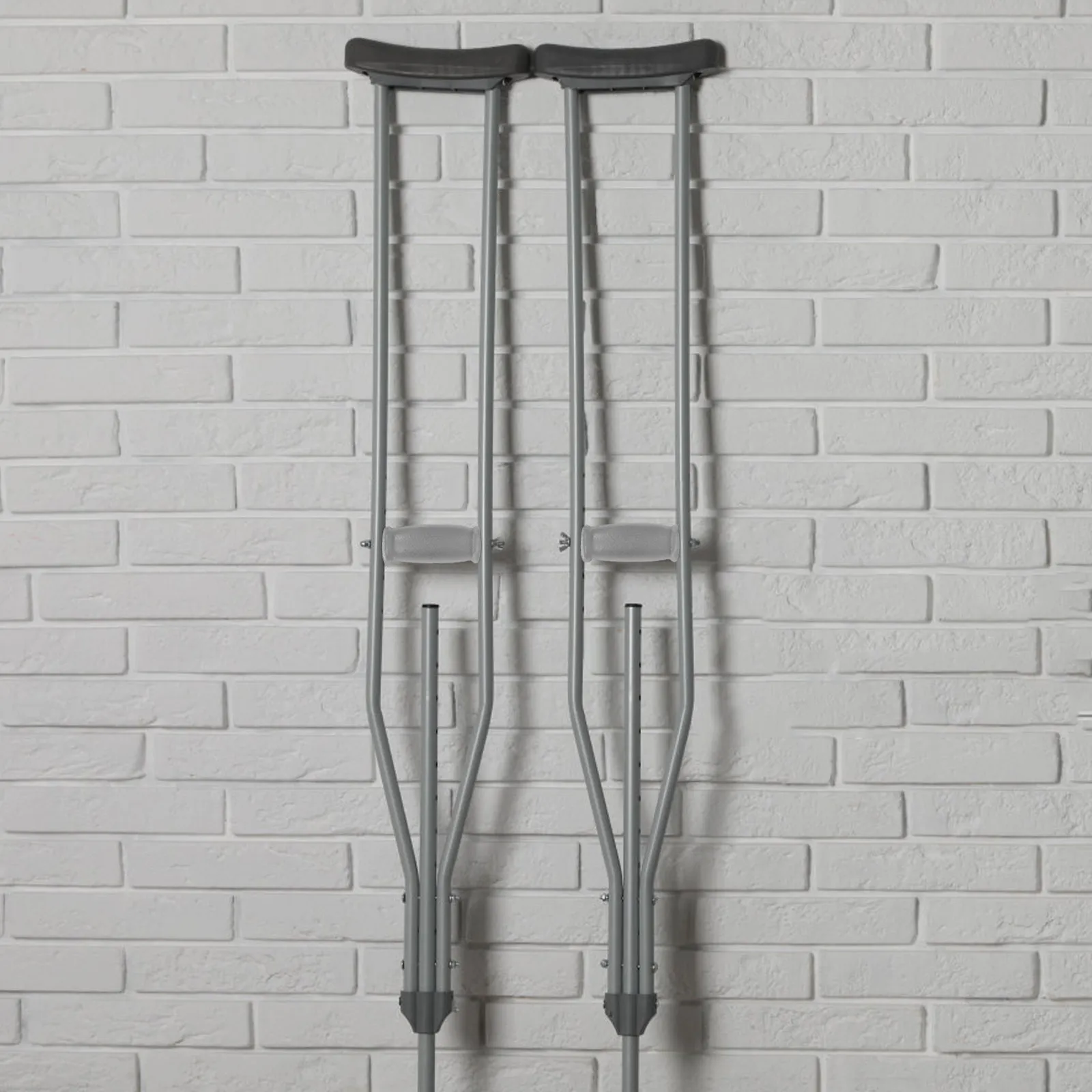 A Pair of Ergonomic Non-Slip Rubber Crutch Hand Grips Replacement for Standard Aluminum Or Wood Crutches Hand Protection Crutch