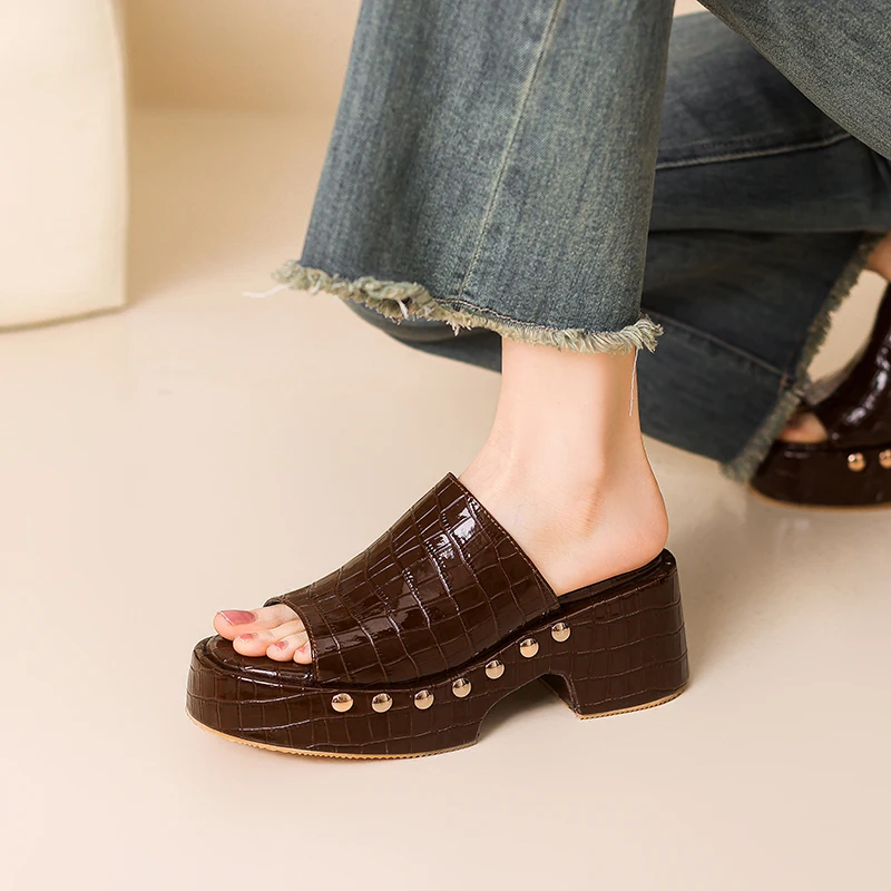 

Women Genuine Leather Platform Chunky Sole Casual Fashion Slip On Sandals
