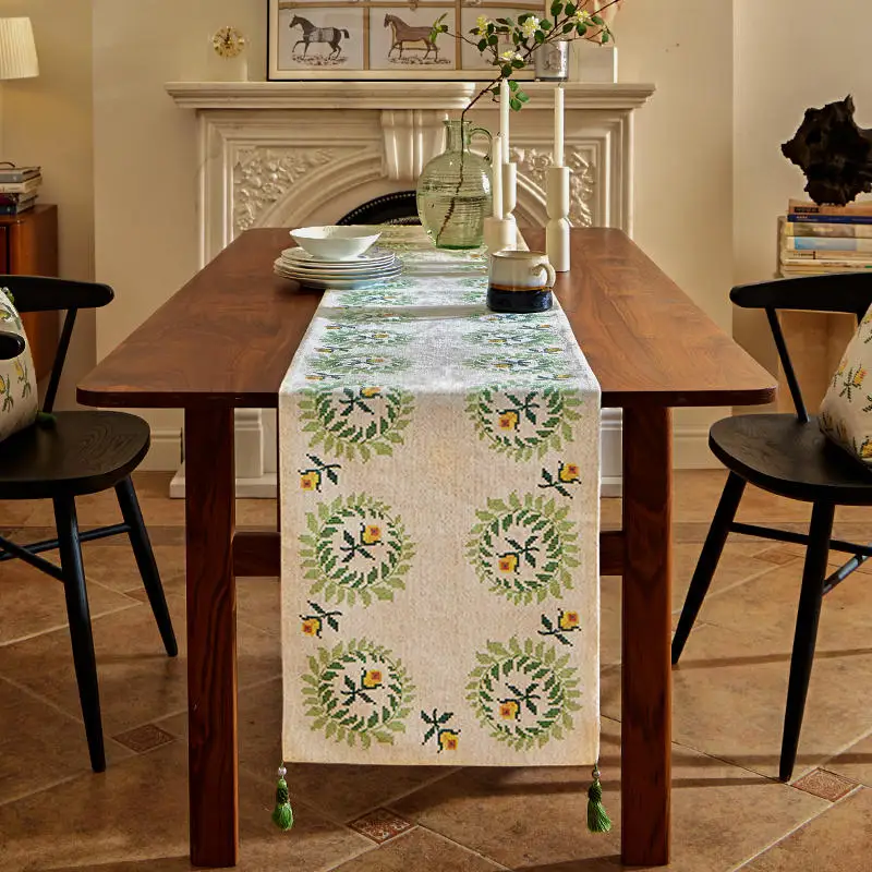 

Tulip Table Runner Idyllic French Atmosphere Chenille Dining Table Drawer Cabinet Coffee Table Decoration Cover