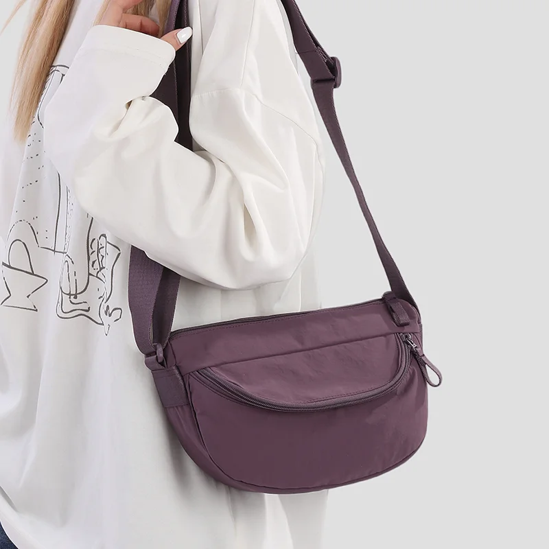 

Trendy Large Capacity Women Canvas Shoulder Bag, Fashionable Solid Color Crossbody Tote, Lightweight Travel Purse Casual Daypack