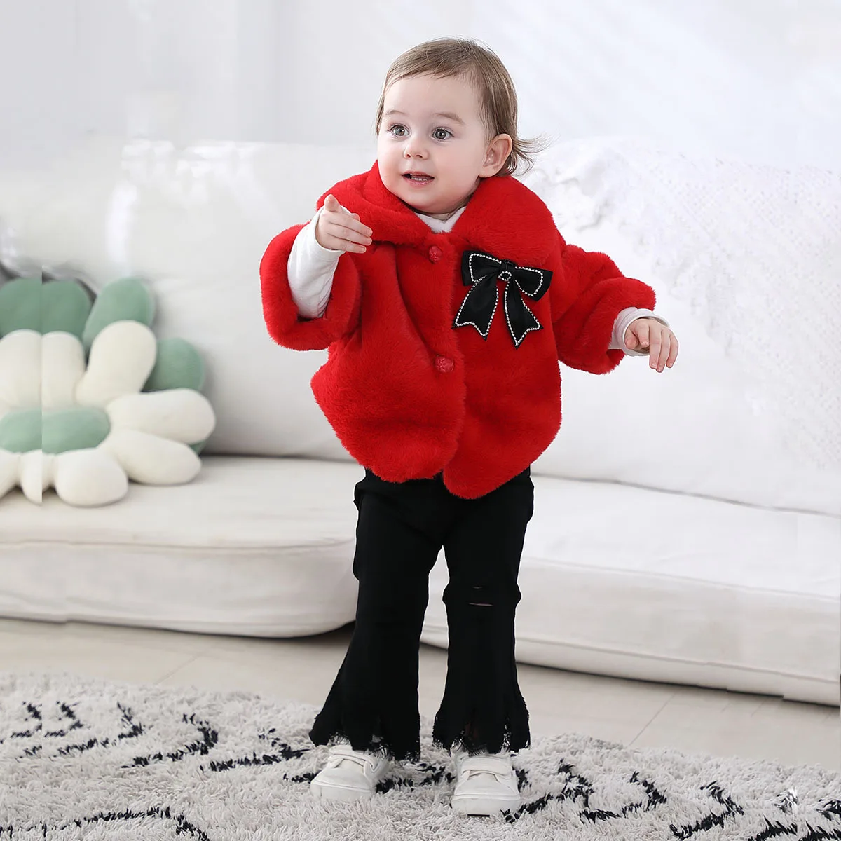 WOOFOO Christmas Winter Jacket For Baby Girl Clothes Fashion Princess Cloak Autumn Warm Faux Fur Girls Coat Plush Baby Outwear