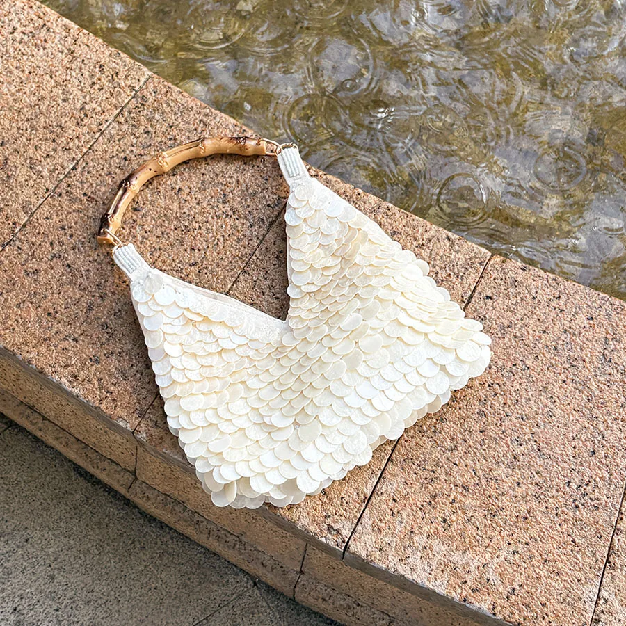 Spring and Summer Natural Shell Pieces Wooden Handle Bamboo Handbag Seaside Vacation Gentle Temperament Exquisite Handbag