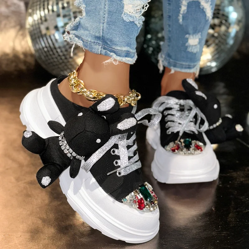 

Spring New Women Sneakers Slipper Designer Platform Mules Flat Sandal Ragdoll Casual Lace Up Pearl Crystal Luxury Canvas Shoe