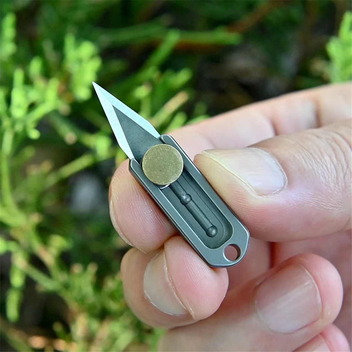 A002 Pure Titanium Mini Push Knife Titanium Alloy Portable Edc Keychain Pendant Unpacking Express Opening