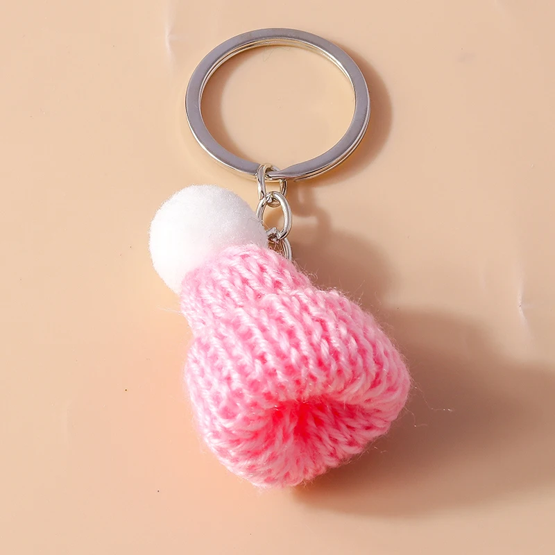 Aihua Neuer Kawaii Gestrickter Weihnachtsmann-Mützen-Schlüsselanhänger für Frauen Flauschiger Gehäkelter Mützen-Schlüsselanhänger Weihnachten Neujahr Schmuck Geschenke – Detail 2