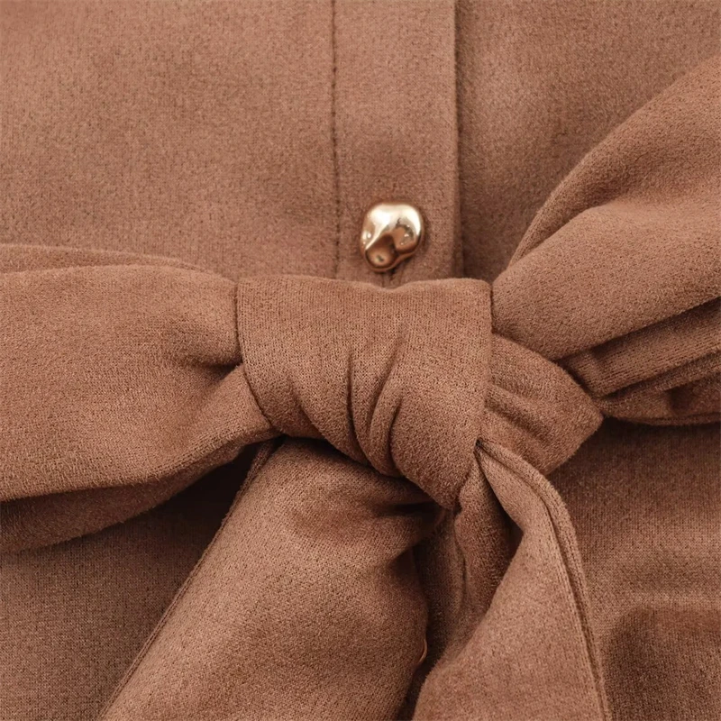 KEYANKETIAN Lente nieuwe dameskleding temperament, taille cinching, enkele rij knopen geborduurde shirt stijl jurk, lange rok