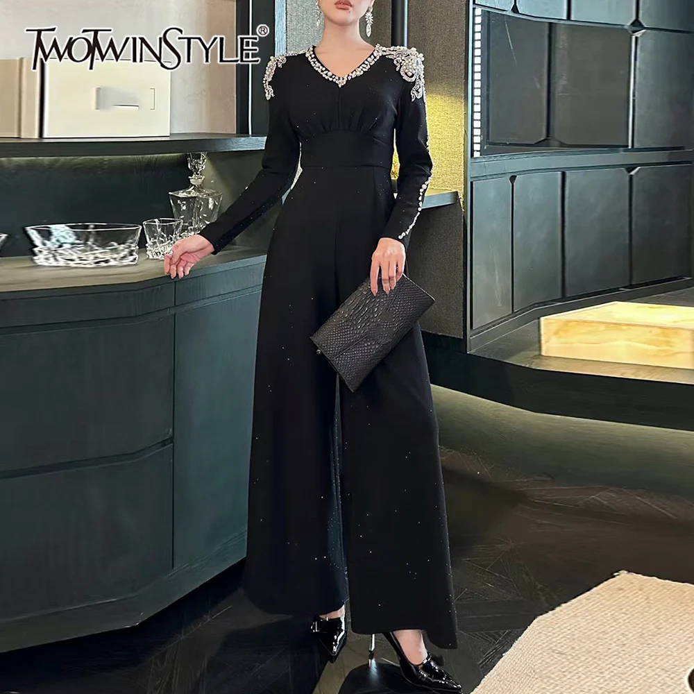 

TWOTWINSTYLE Black Spliced Diamonds Chic Jumpsuit Female V Neck Long Sleeve Slimming Elegant Women's Jumpsuits Autumn Fashion