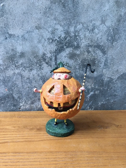 Halloween cute pumpkin doll resin