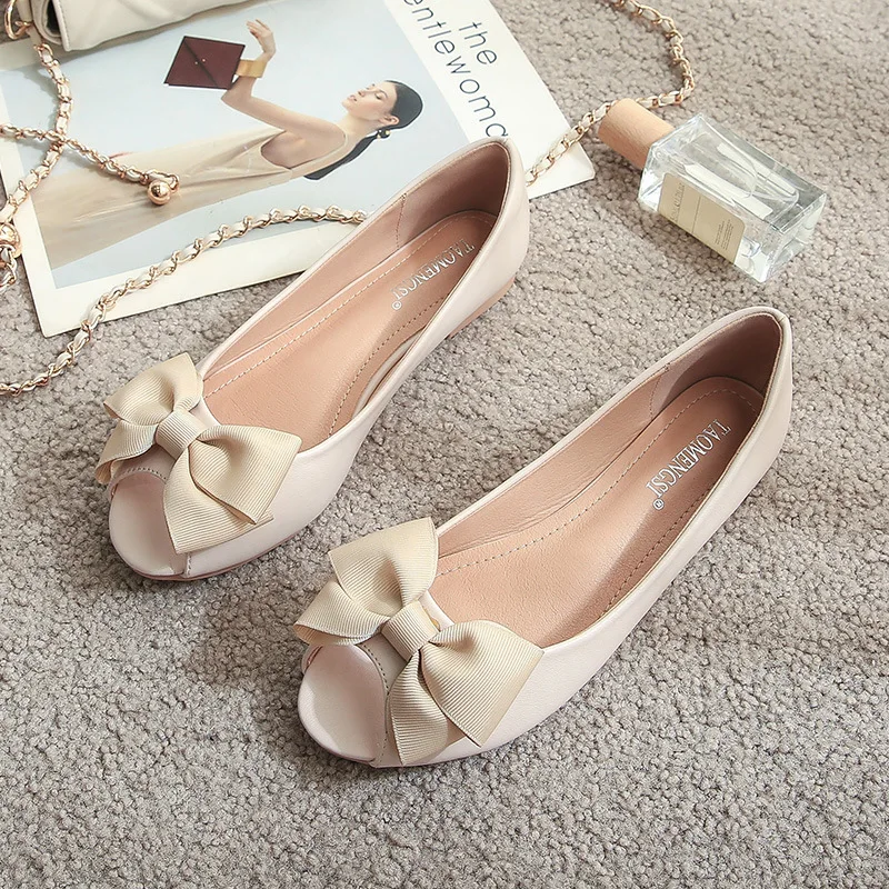 Flat Bean Single Shoes 2026 Soft Leather Fish Mouth Mom Shoes Butterfly Knot Women's Shoes