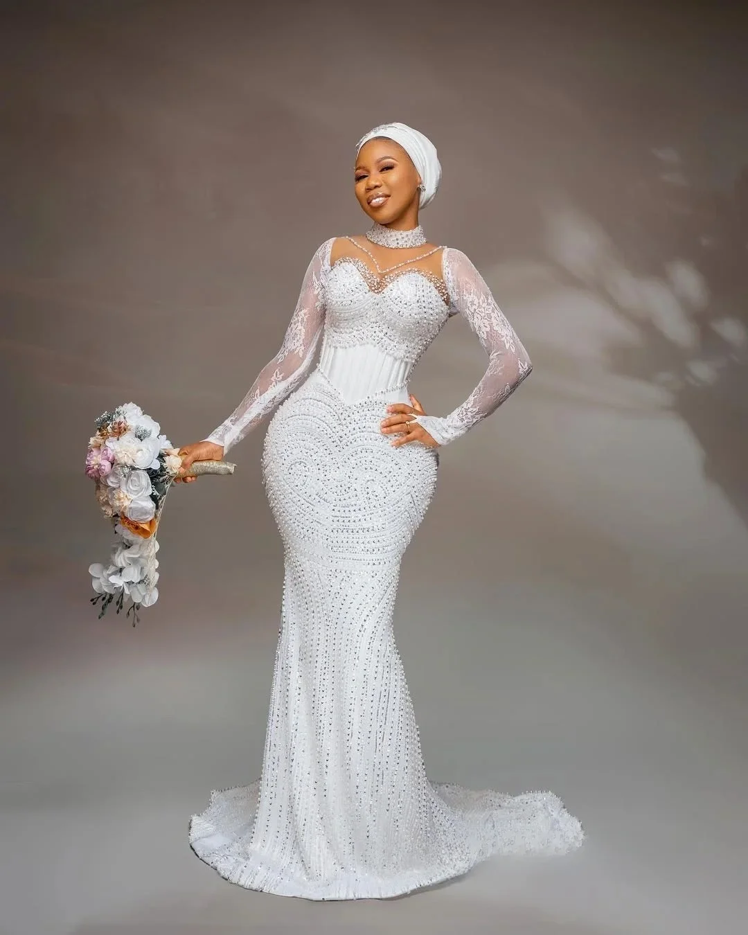 

Роскошное свадебное платье русалки с высоким воротником и блестящими жемчужинами по индивидуальному заказу Robes De Mariée, кружевное свадебное платье больших размеров с длинными рукавами