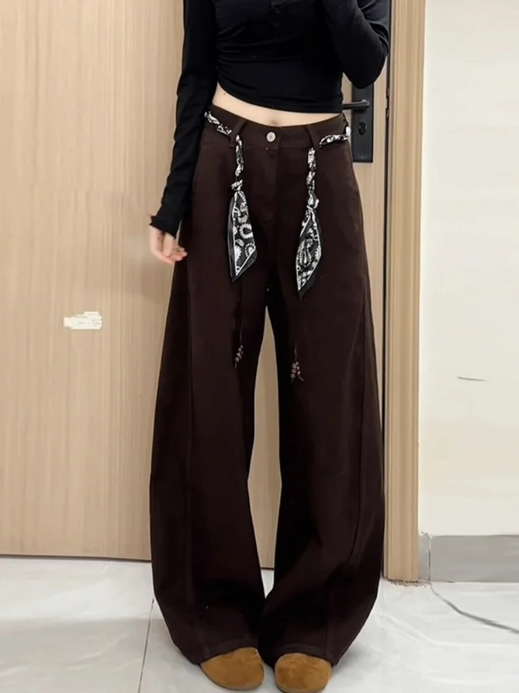 กางเกงยีนส์ทรงขาบานเอวสูงสีน้ำตาลกาแฟสำหรับผู้หญิง ทรงหลวม ขาตรง สไตล์ลำลอง รุ่นใหม่สำหรับฤดูหนาว