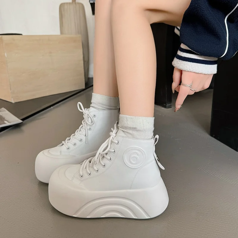 

Fashionable Thick-soled Comfortable High-top Cross-strap Comfortable Sneakers Increased Casual Students New Walking Shoes