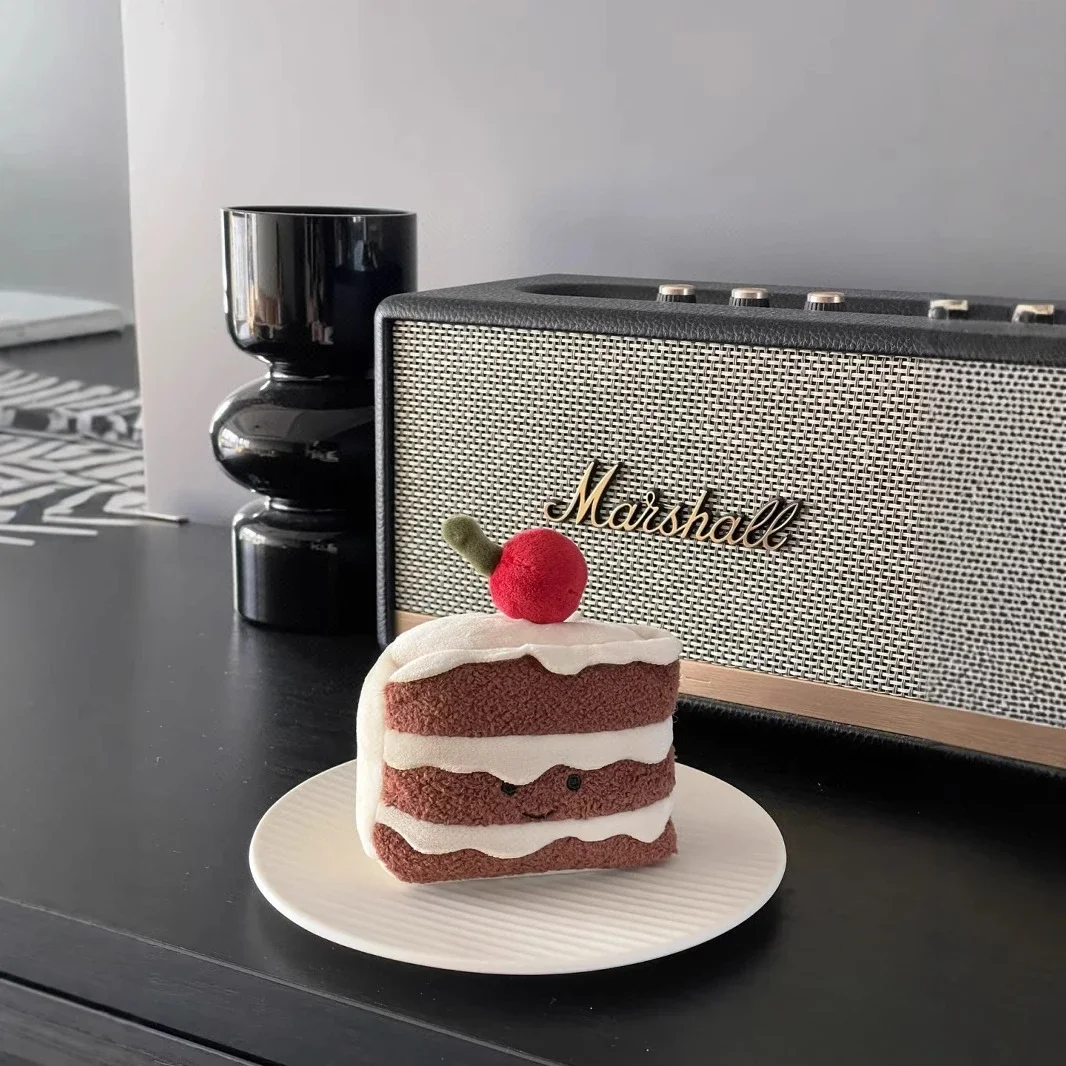 Jellycat タグ付き Jellycat 繊細なフレンチクリームケーキ ソフトドール なだめるぬいぐるみ 付属 ホリデー 誕生日 ギフト 充填