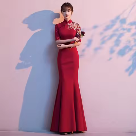 Red Traditional Chinese Style Bride Wedding Dresses Embroidery Cheongsam Gown Robe Party Evening Dress Marry Vestido