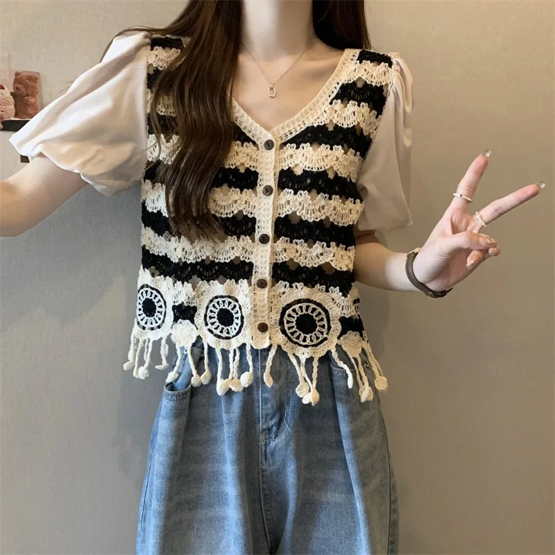 

Korea Dongmen Women's 2023 Spring/Summer New Bubble Sleeve Stripe Short Fashionable Knitwear Sweater T-shirt Trend