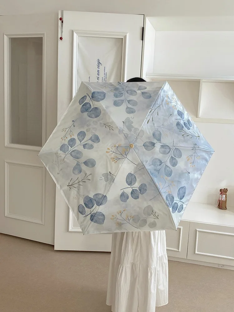 

Luxury Folding Mini Portable Umbrella Sunscreen and UV Protection for Women, Double Layer Lace Sunshade Princess Umbrella