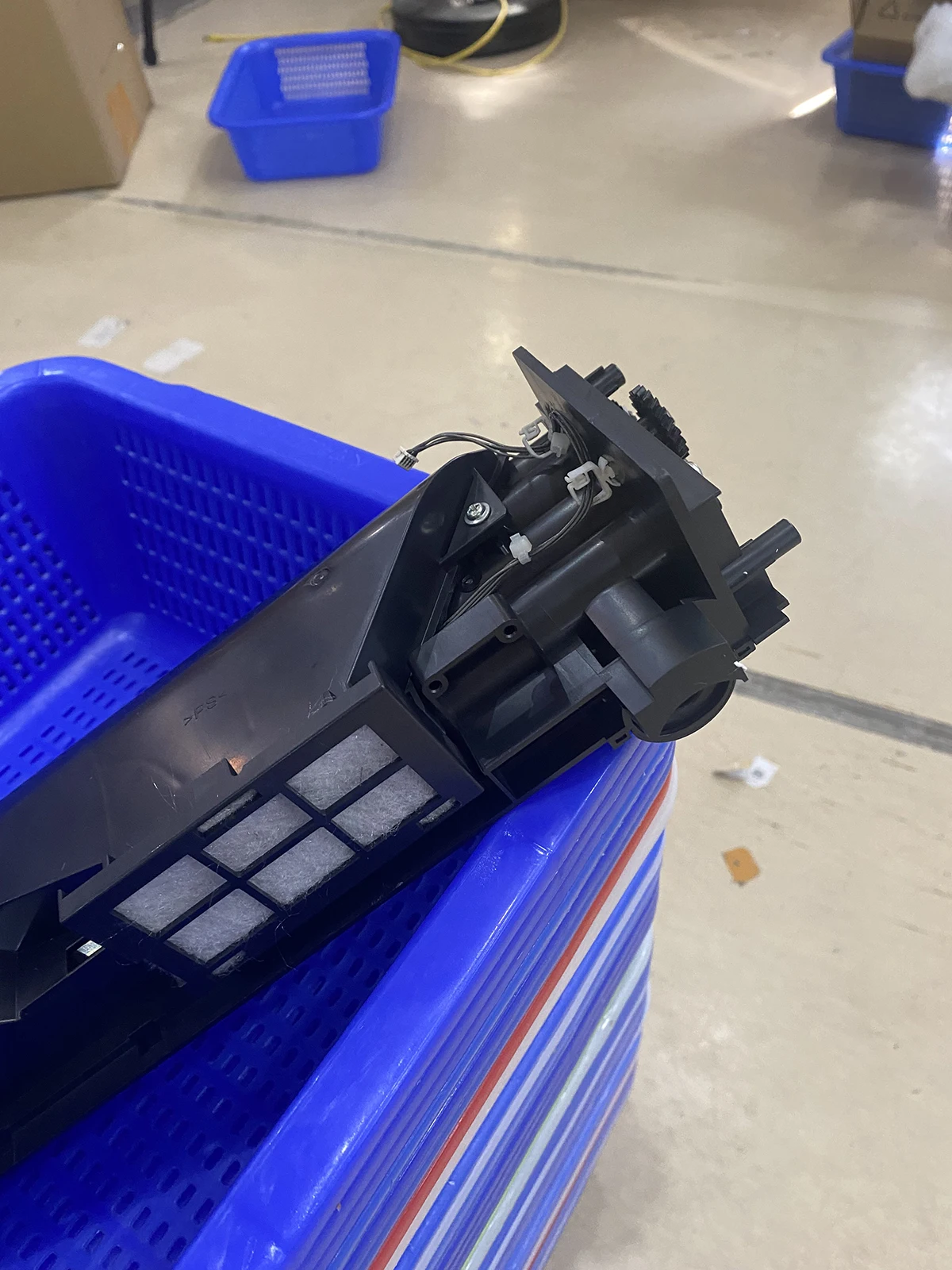 

90% Original DV411 Developer Unit for Konica Minolta Bh223 Bh363 Bh283 Bh423 imaging unit Does not contain developer