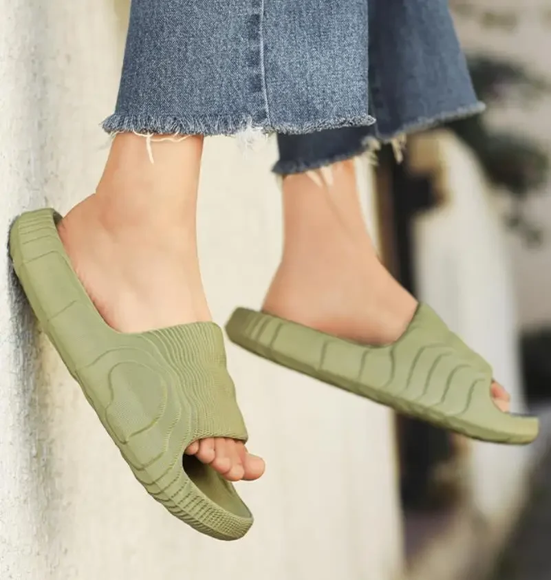 Zapatillas de interior y exterior para hombre y mujer, zapatos de plataforma de verano, suaves, antideslizantes, de EVA, para parejas, para baño, playa, sandalias de ocio