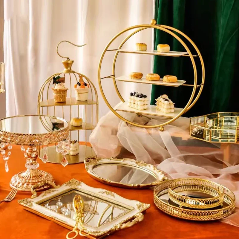 Gold Decorations Cake Stand Wedding Kitchen Living Room Accessories Cake Stand Design Handicrafts Moule Gateau Home Products