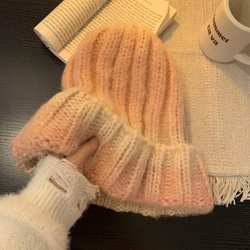 Winter Gradient Knit Hat For Women Large Head Circumference Warm Ear Protection Beanie Korean Style Slouchy Hat Fashion Headwear