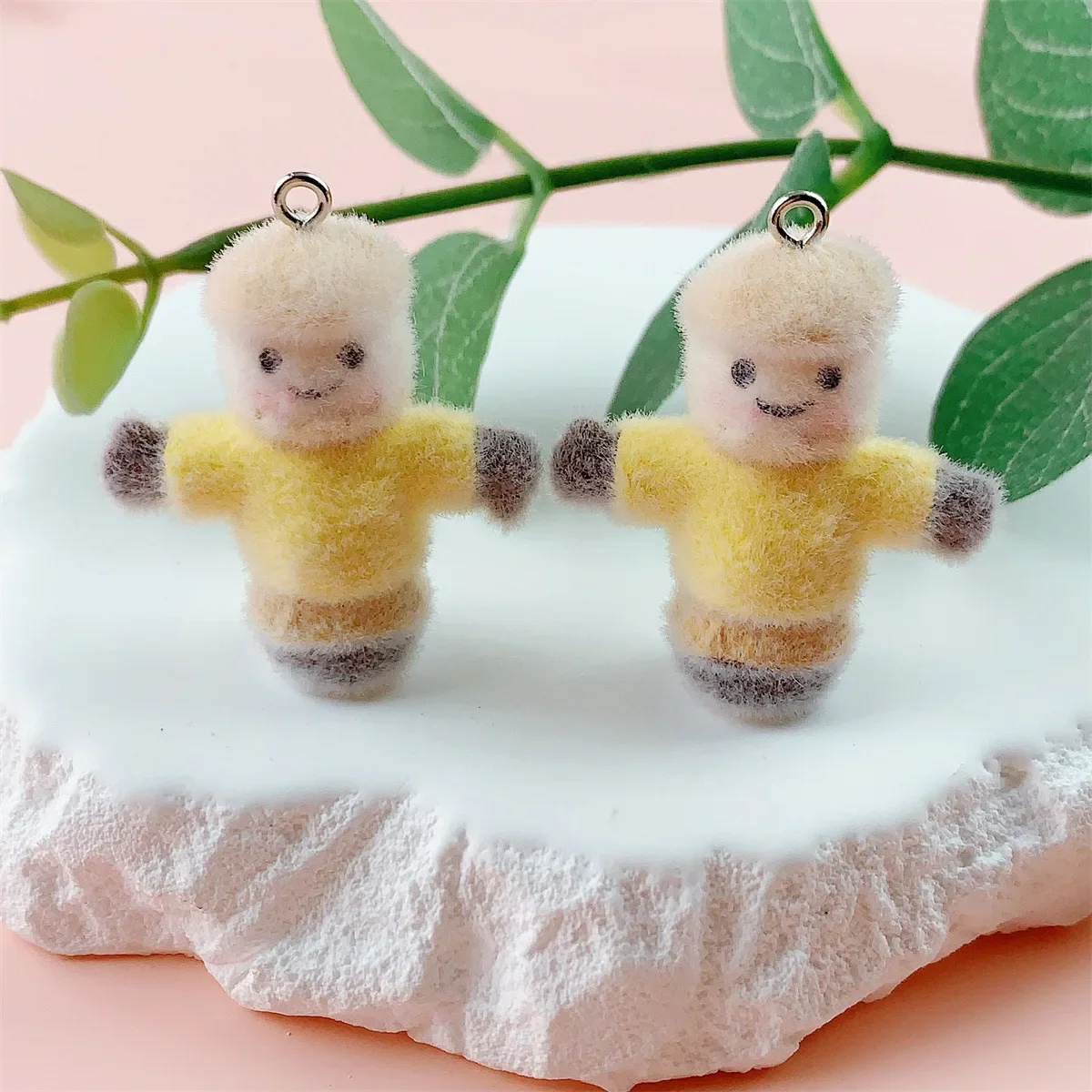 20Pcs 3D Cartoon Kawaii Scarecrow Resin Charms Plush Pendant  For Kids Phone Keychain Diy Decoration 2025 New Year Bag Pendants