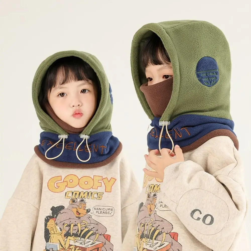 Рисунок 3 - Модные флисовые зимние детские шапки