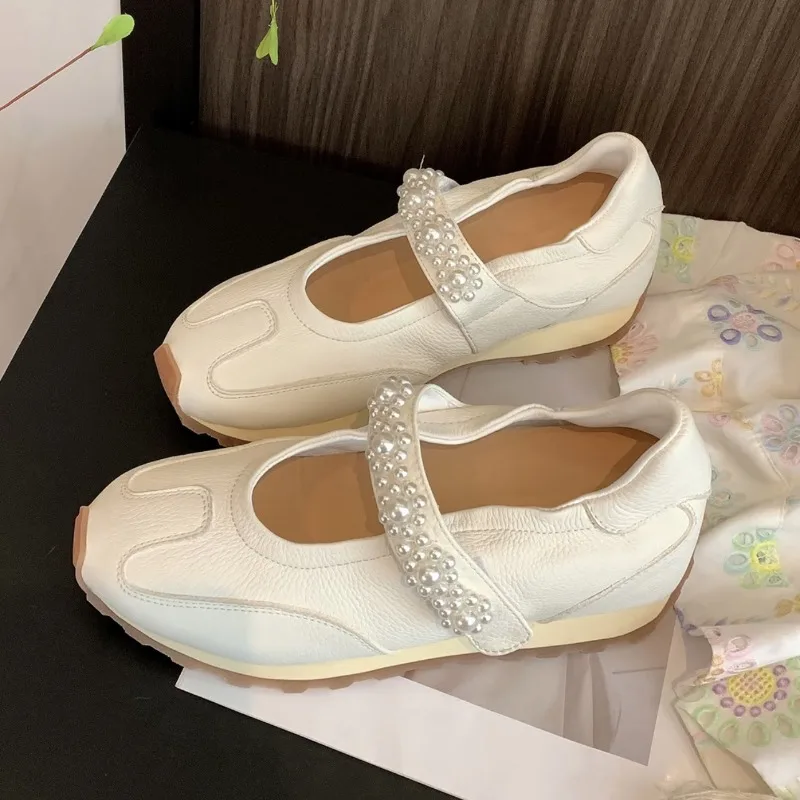 

New Womens Mary Jane Shoes Fashion Chunky Sneakers for Woman Exquisite Imitation Pearl Casual Shoes Designer Shoes Zapatos Mujer